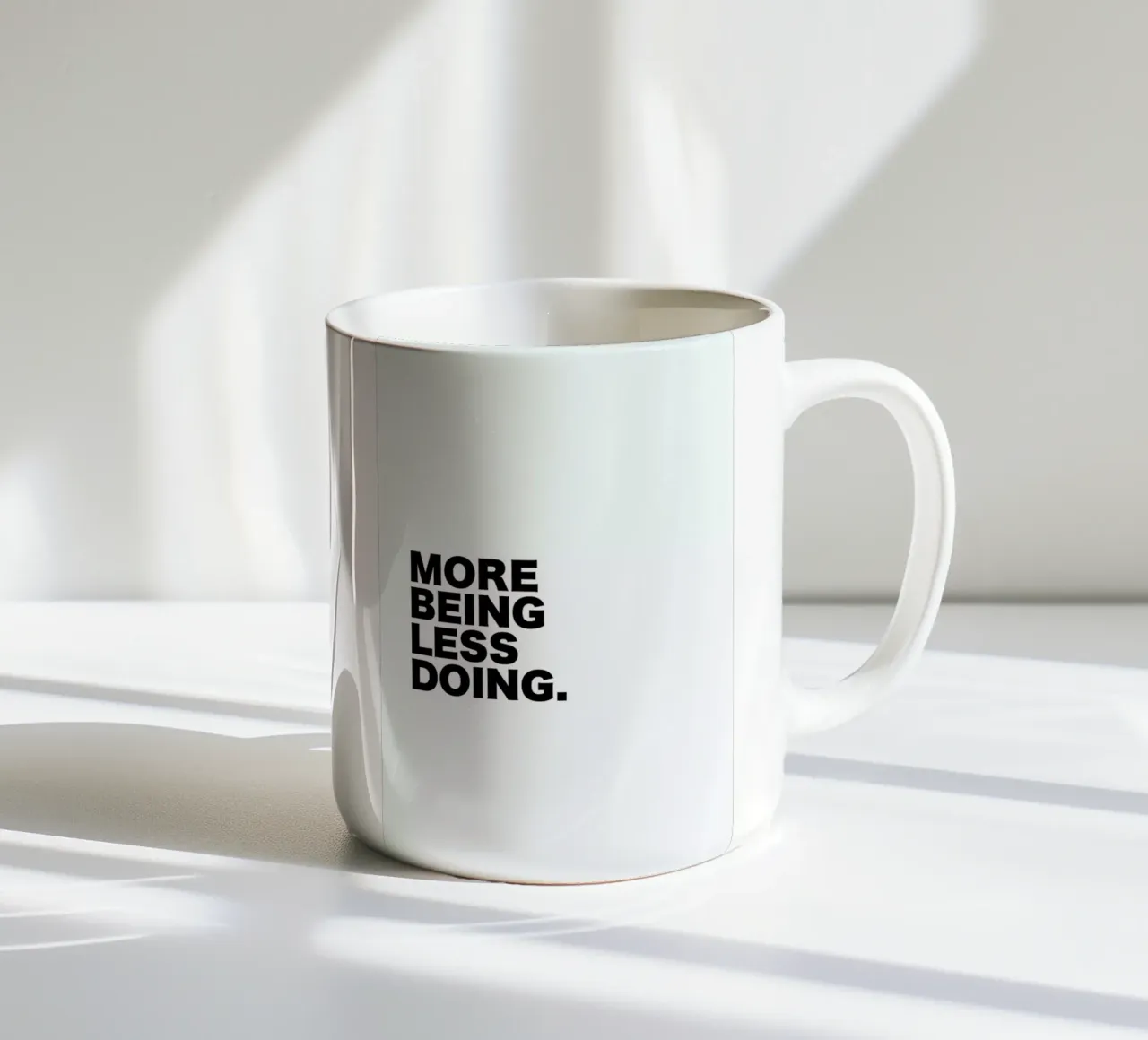More Being Less Doing Quote Keramik Tasse von George Griefy