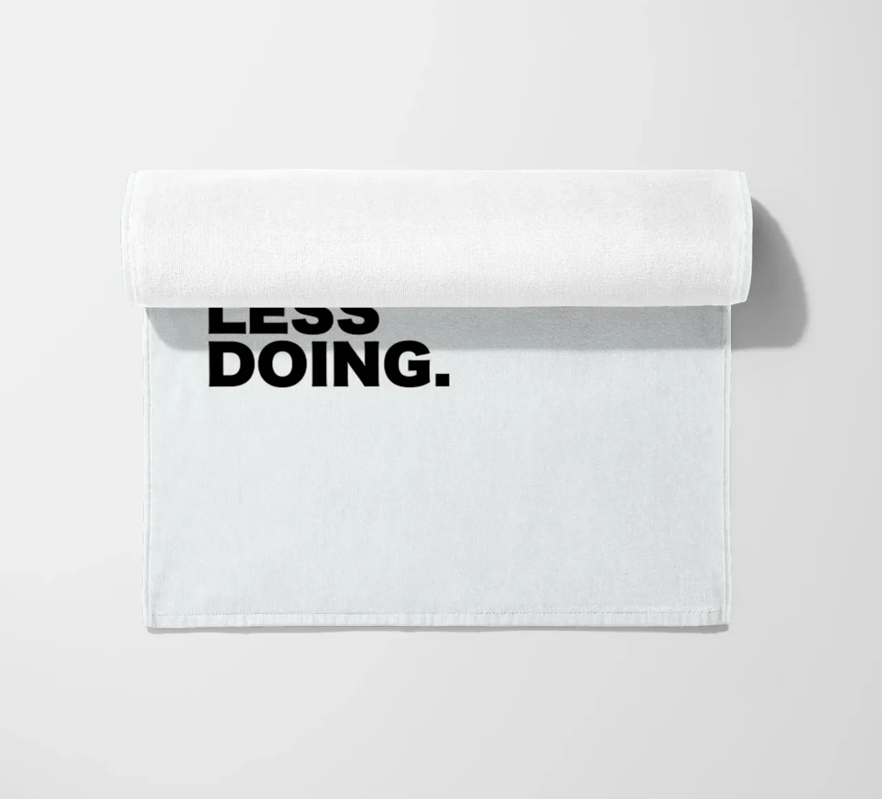 More Being Less Doing Quote toalla de playa de George Griefy