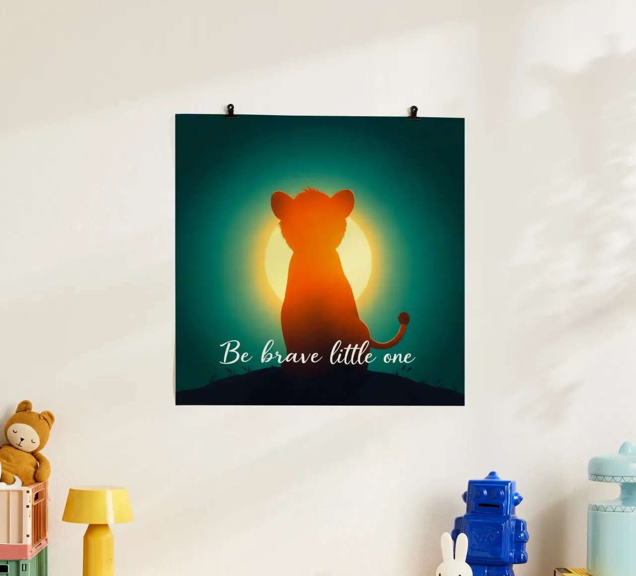 Un piccolo cucciolo coraggioso guarda il sole in un paesaggio tranquillo poster da DesignDoodle