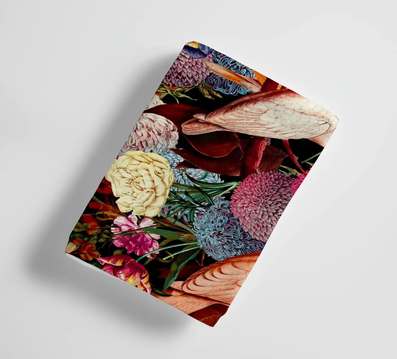 Floral and Animals Pattern II asciugamano da bagno da burcukorkmazyurek