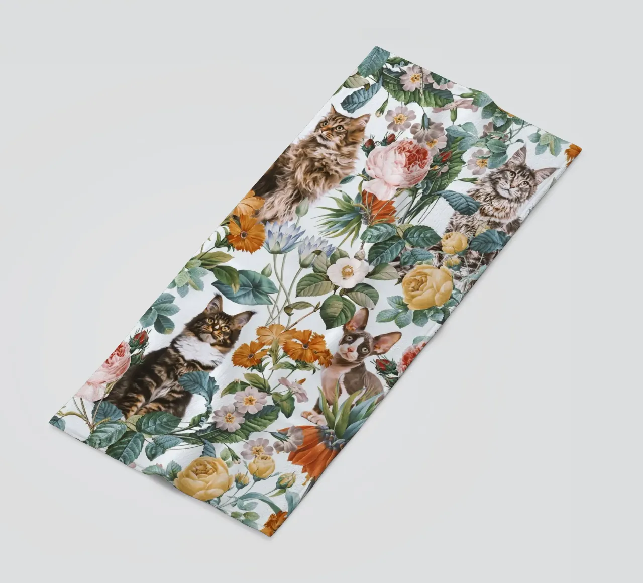 Cat and Floral Pattern telo mare da burcukorkmazyurek