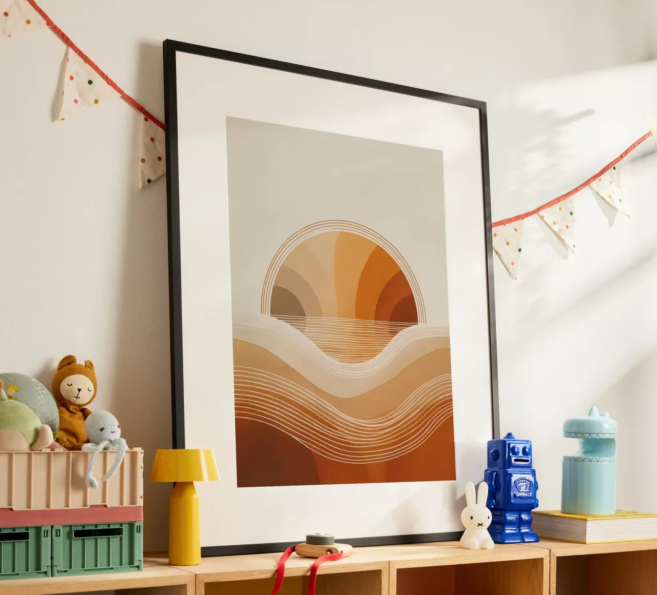 Olas abstractas al atardecer poster con marco de madera de logic