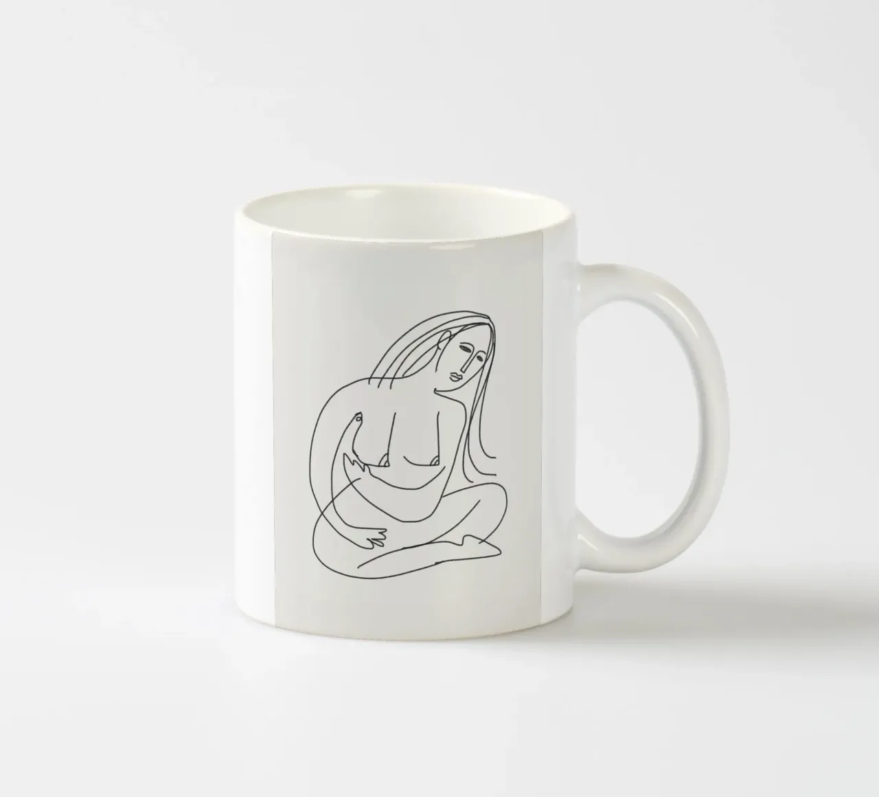 Nudo in posa seduta tazza in ceramica da Little Dean