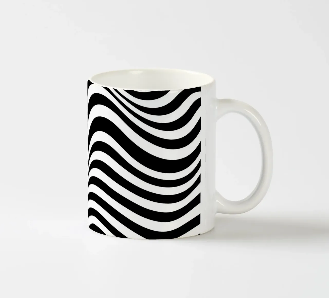 Bauhaus Waves - Poster op-art in bianco e nero moderno tazza in ceramica da Studio Vibe