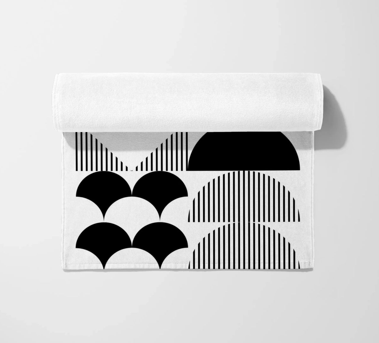 Minimal Geometrico in bianco e nero telo mare da Studio Vibe