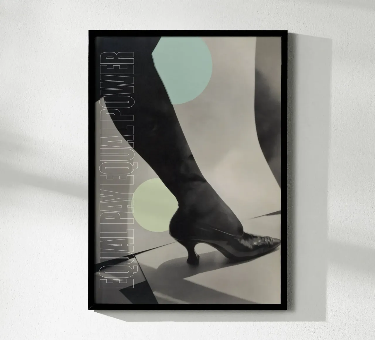Igualdad de retribución Igualdad de poder | Press Play Collage Art Print Remix poster con marco de plástico de Press Play Art Prints