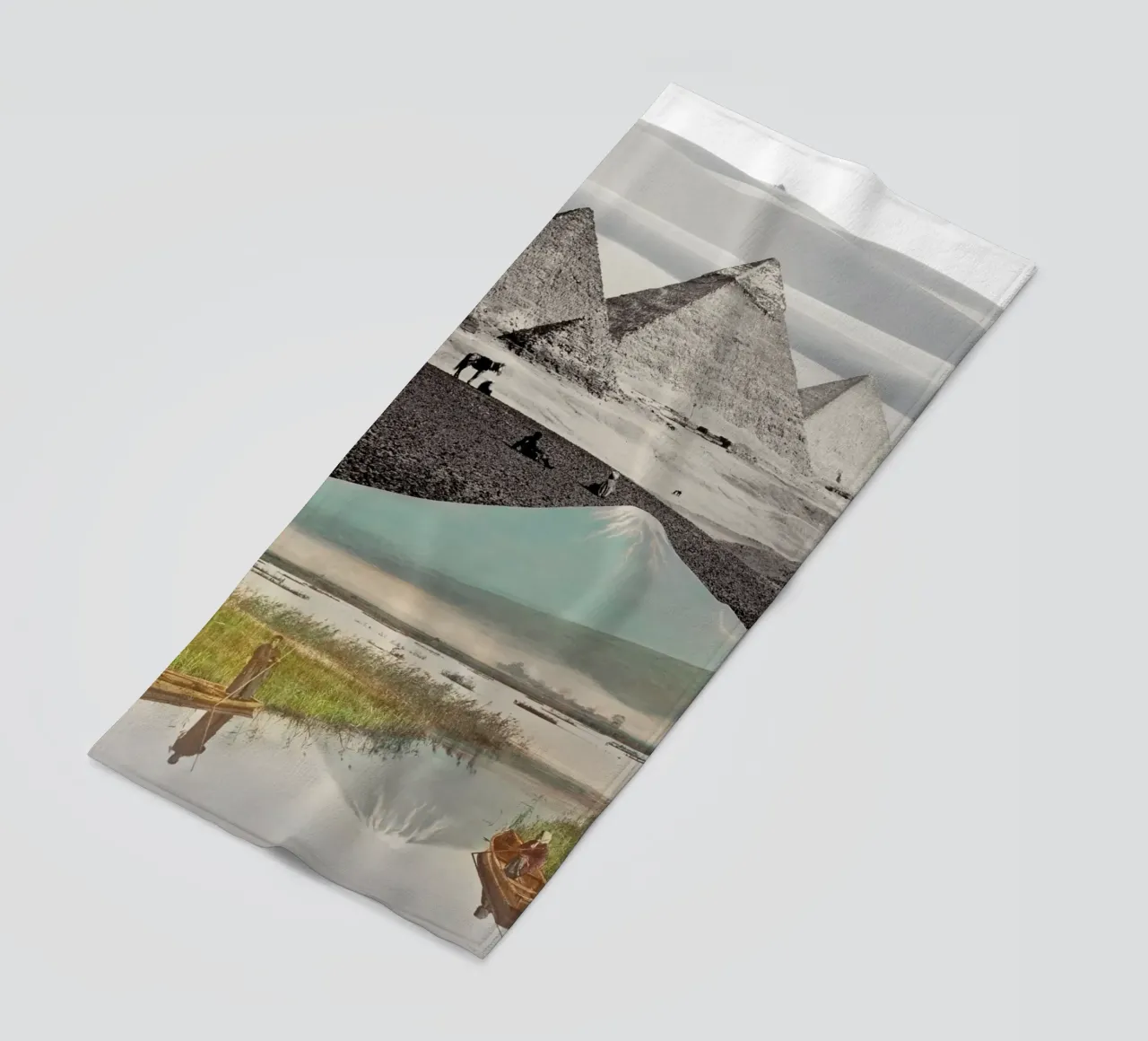 Elsewhere All At Once | Press Play Art Print Collage Remix telo mare da Press Play Art Prints