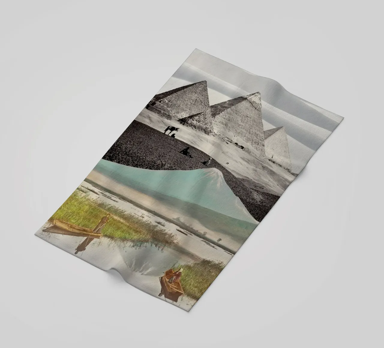 Elsewhere All At Once | Press Play Art Print Collage Remix telo mare da Press Play Art Prints