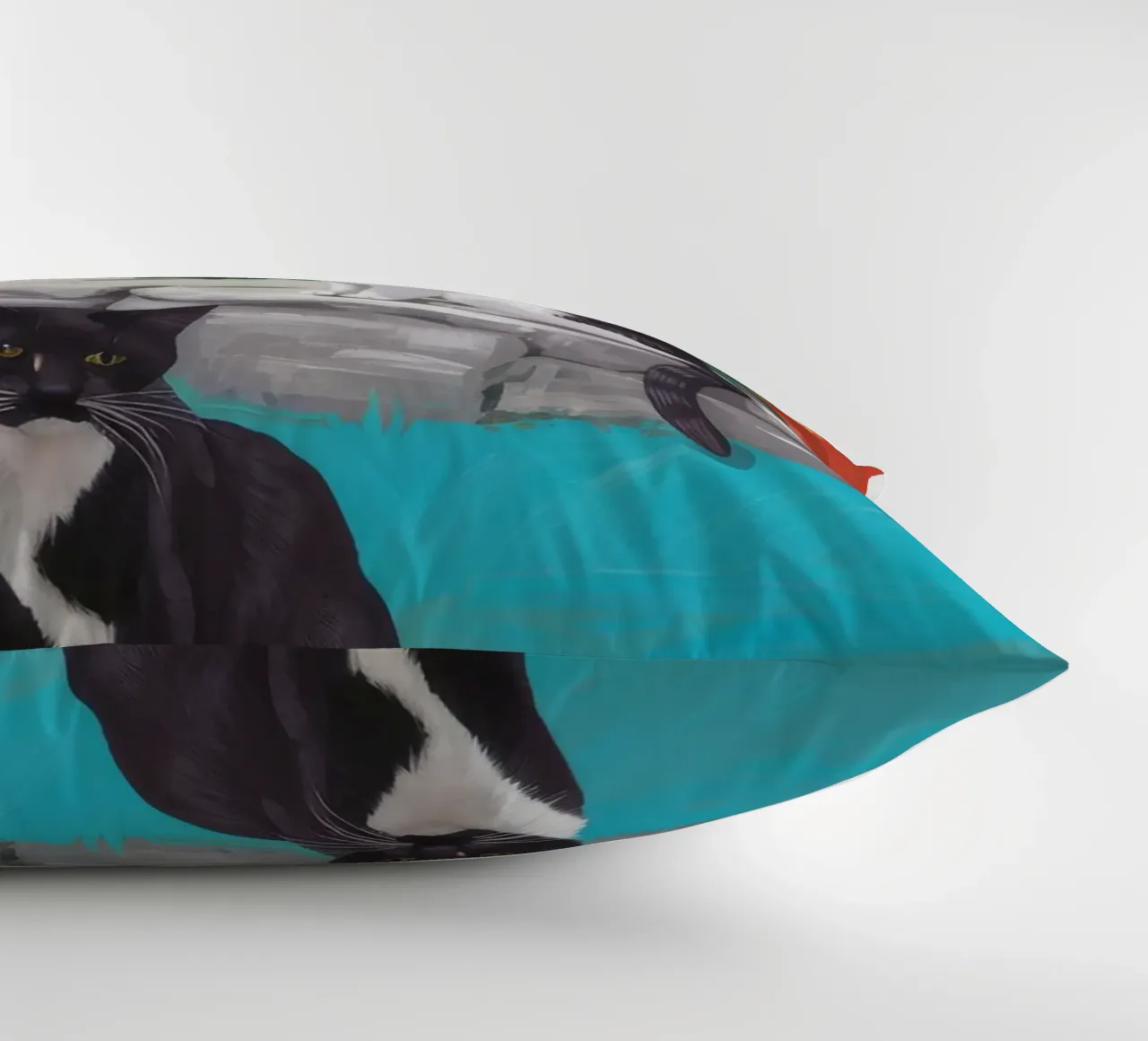 Tuxedo Bloom Perch cuscino da Lumi Eyes