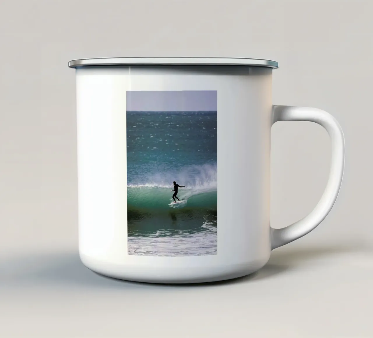 Timeless tazza in smalto da Shot By Clint