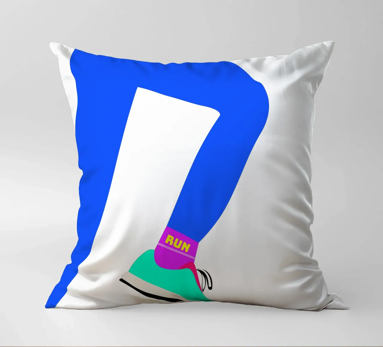 RUN. cuscino da FRICKE DESIGN