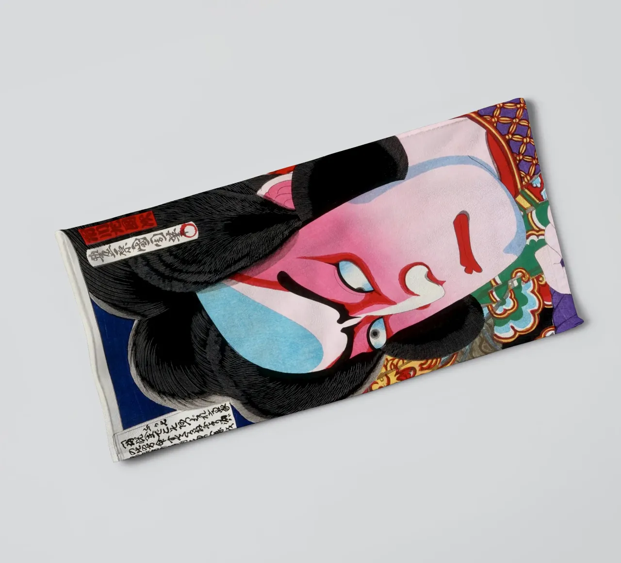 The Fierce Gaze of Kabuki Handtuch von ramosashop