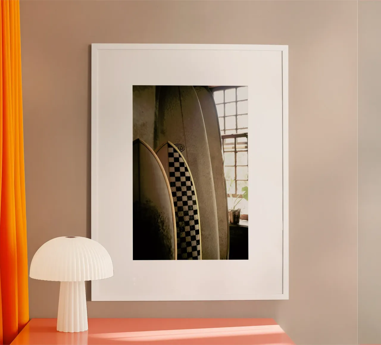 Deus poster con telaio in legno da Shot By Clint