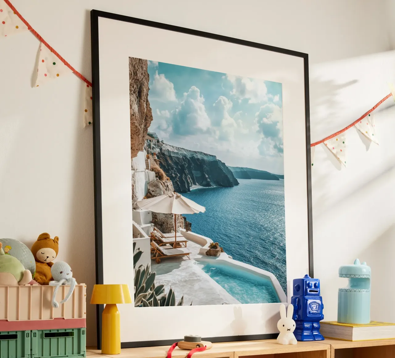 Vibrazioni di Santorini poster con telaio in plastica da PhotoVibe Decor