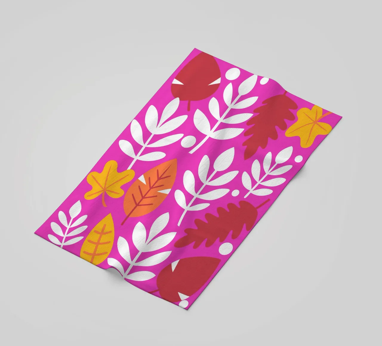 Leaf Pettern beach towel by FLOWER PLACE SHOP