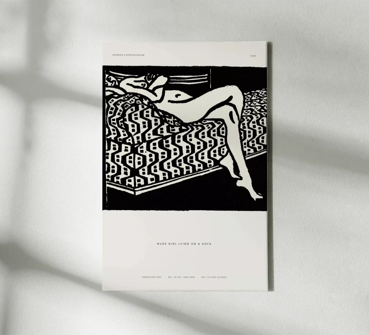Kirchner - Nude Girl Lying on a Sofa canvas met Baklijst van Vintage by JUNIQE