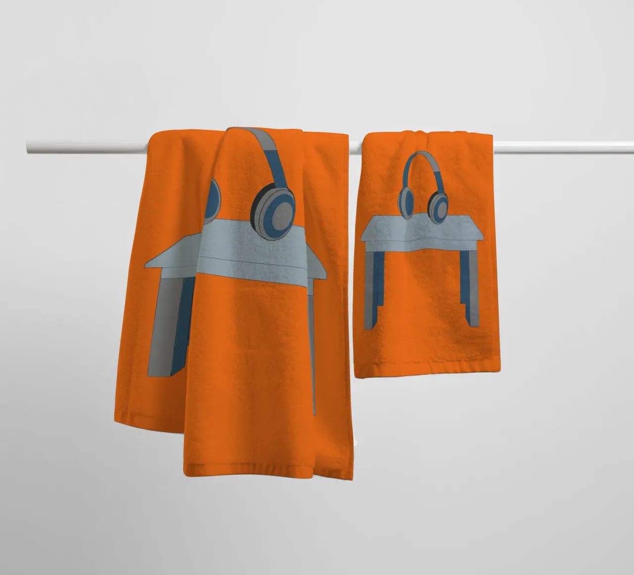 Cuffie sul tavolo asciugamano da bagno da OUR SHOP