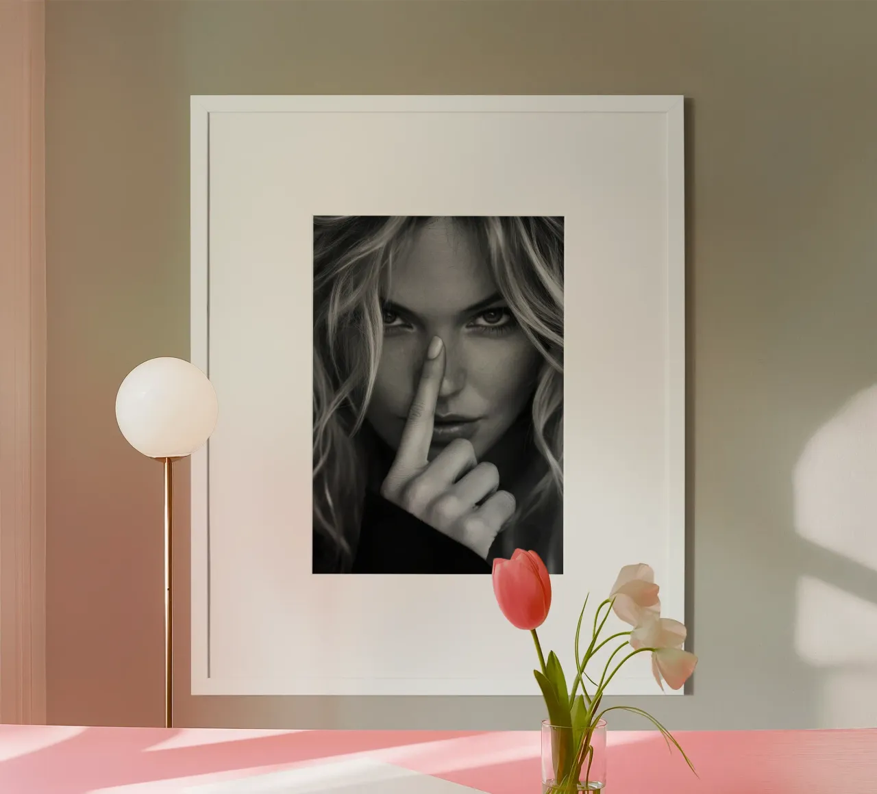 La vita di Kate Moss è una barzelletta "ONe" poster con telaio in plastica da Greatest Figure