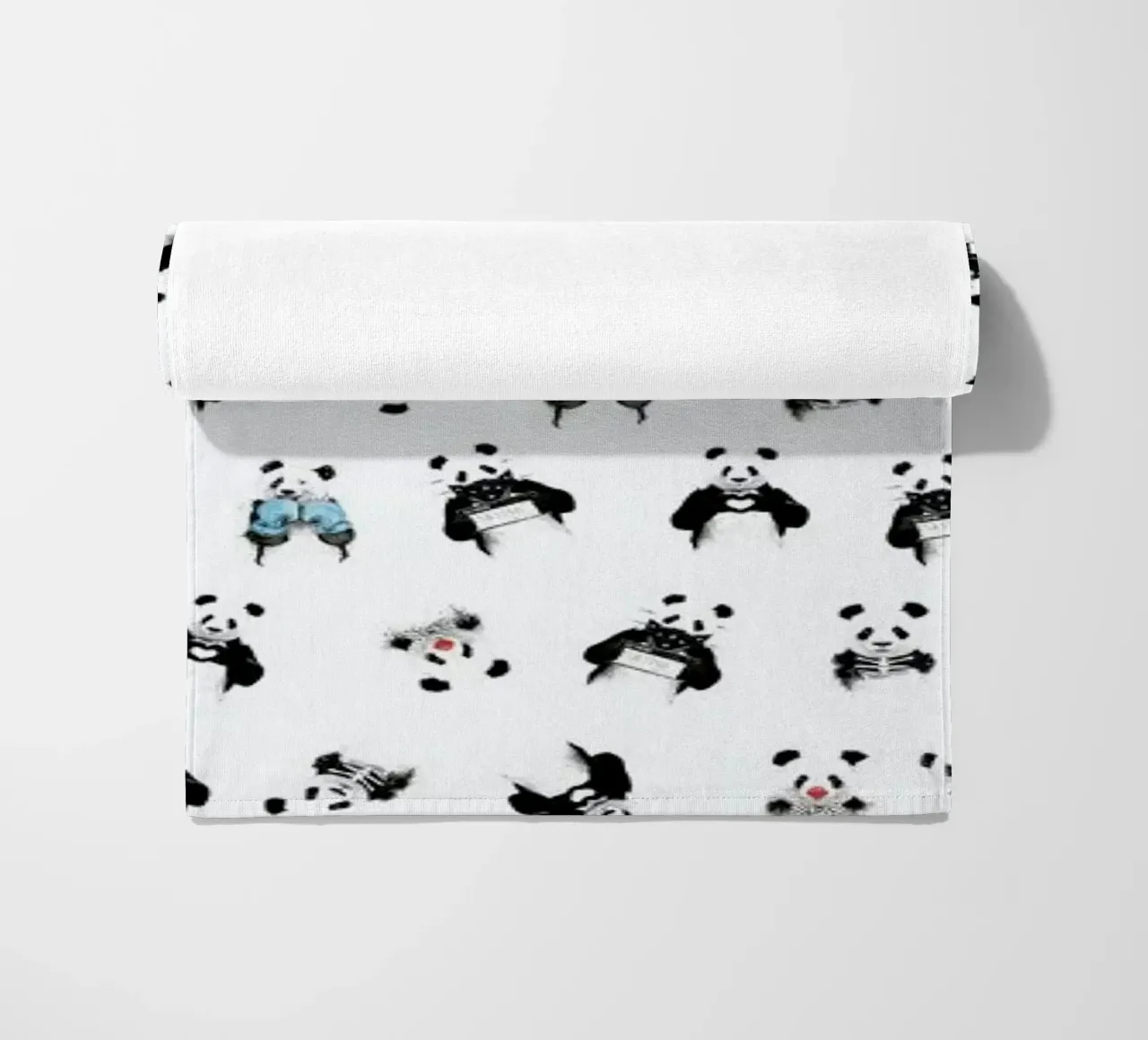 Panda Pattern telo mare da Balazs Solti