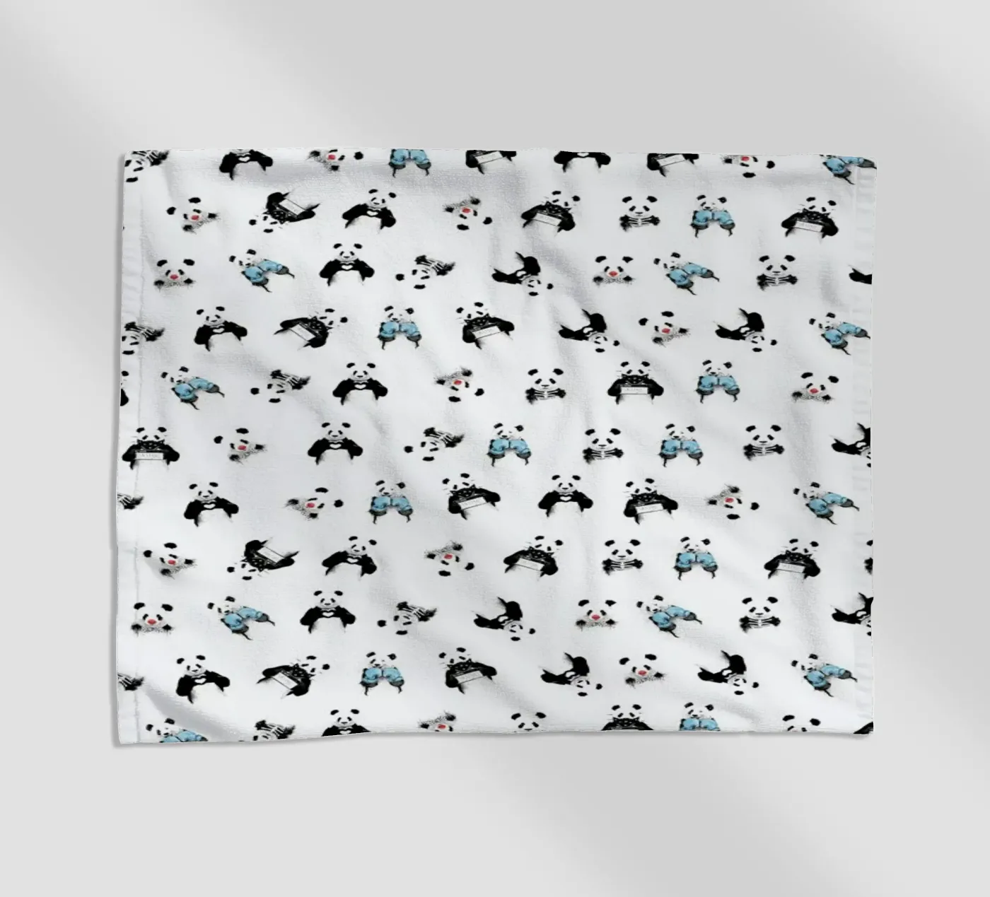 Panda Pattern strandhanddoek van Balazs Solti