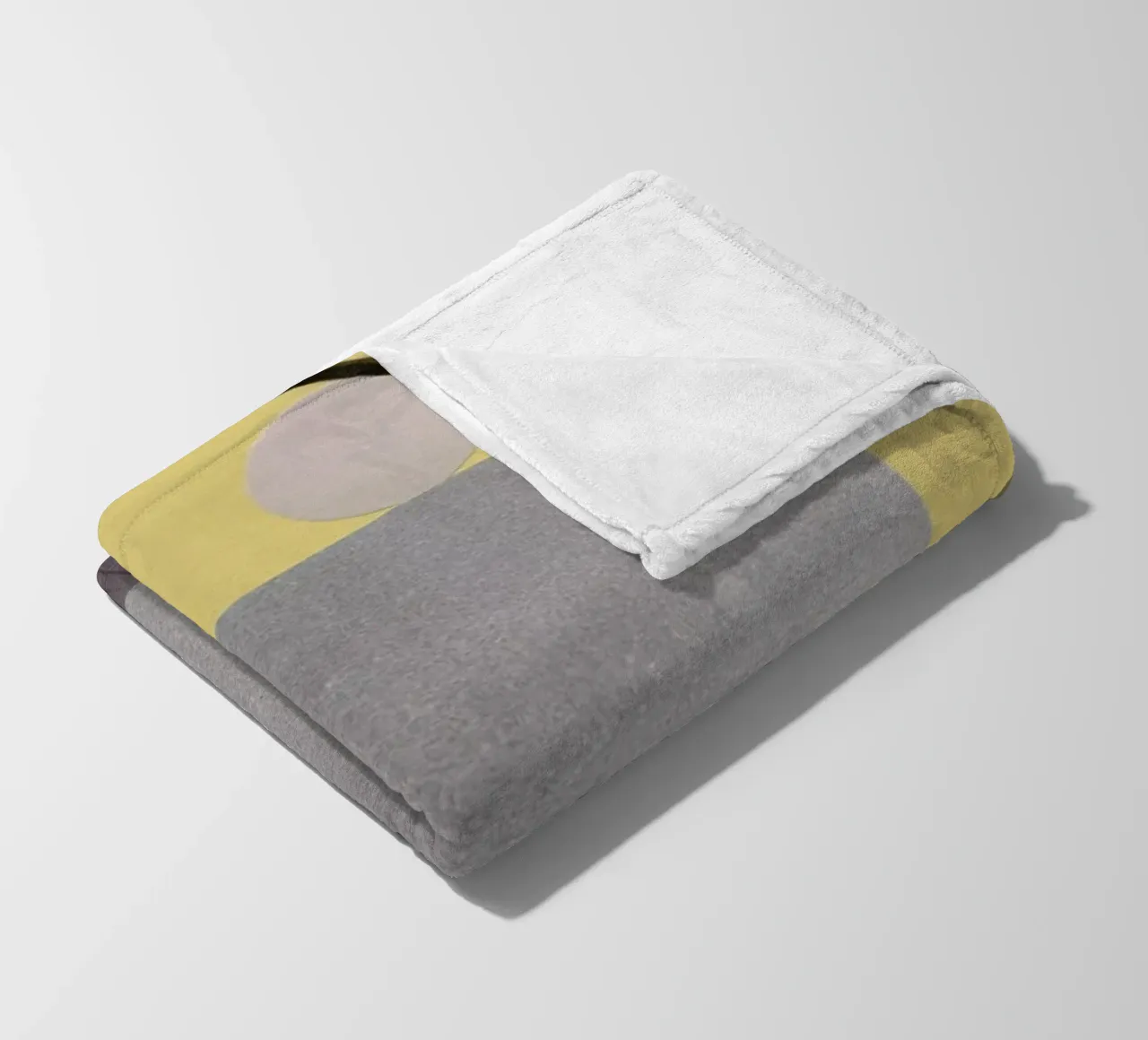 On 02 coperta in pile da The Home Office Studio