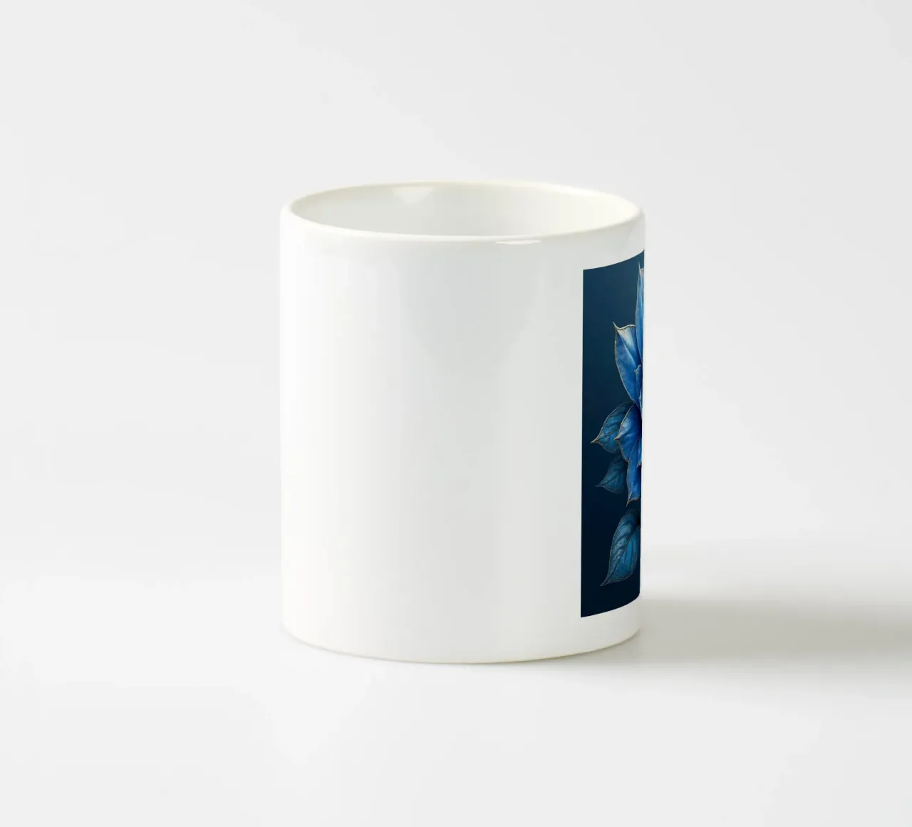 Accattivante sogno botanico blu notte e oro tazza in ceramica da Artistic-shop