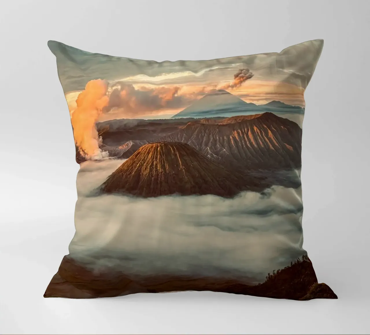 montagne vulcaniche cuscino da Earthly Visions