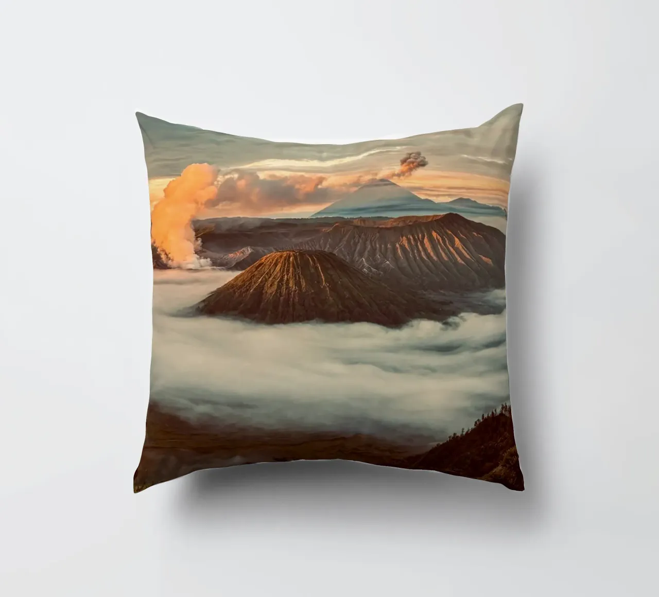 montagne vulcaniche cuscino da Earthly Visions