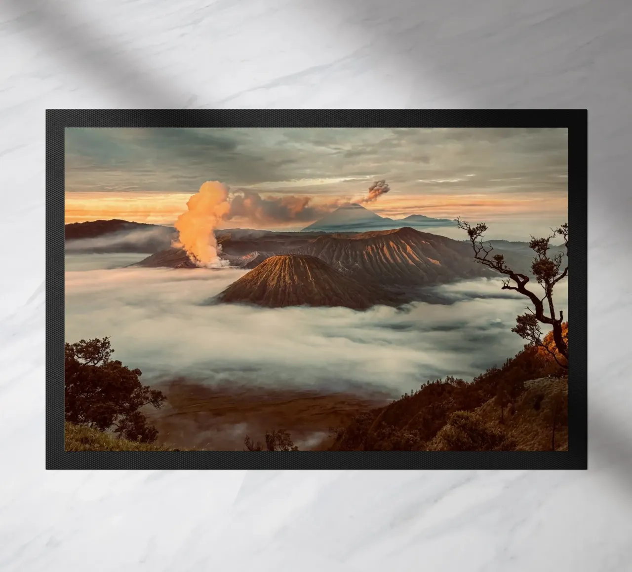 volcano mountains Fußmatte von Earthly Visions