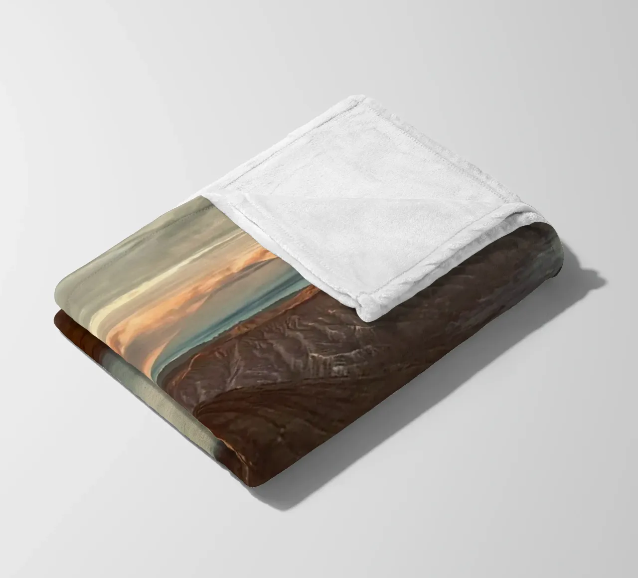 volcano mountains Fleecedecke von Earthly Visions