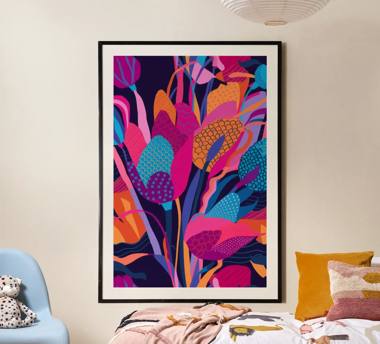 Fioritura floreale fluorescente poster con telaio in plastica da Paez Harmony