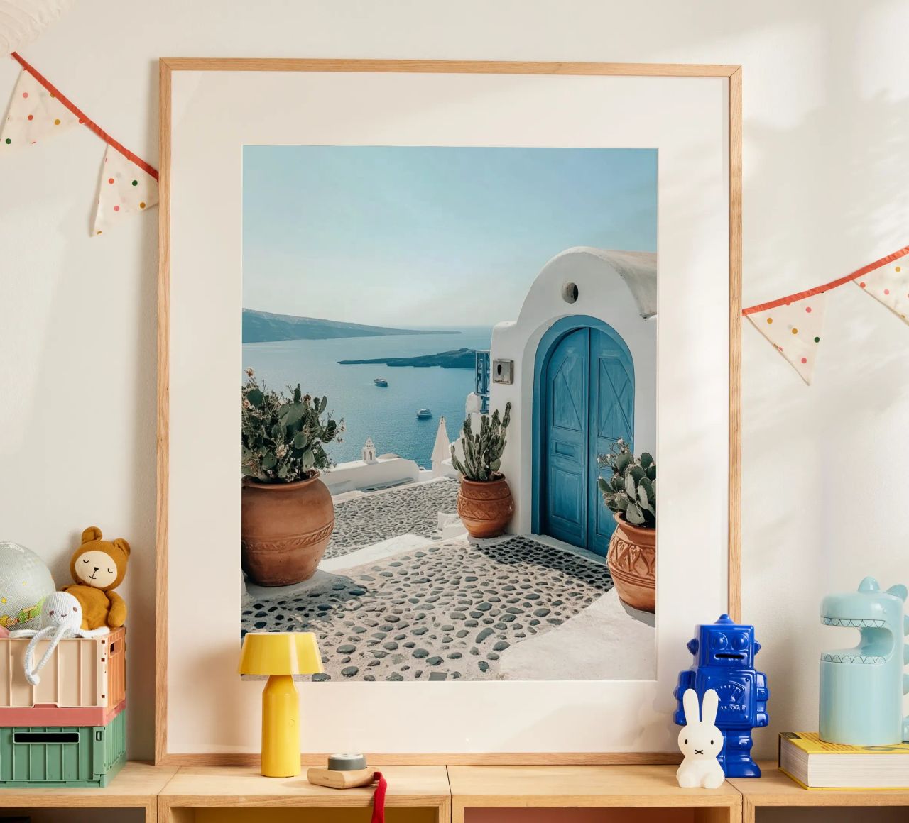 Santorini-Vibes Poster von PhotoVibe Decor