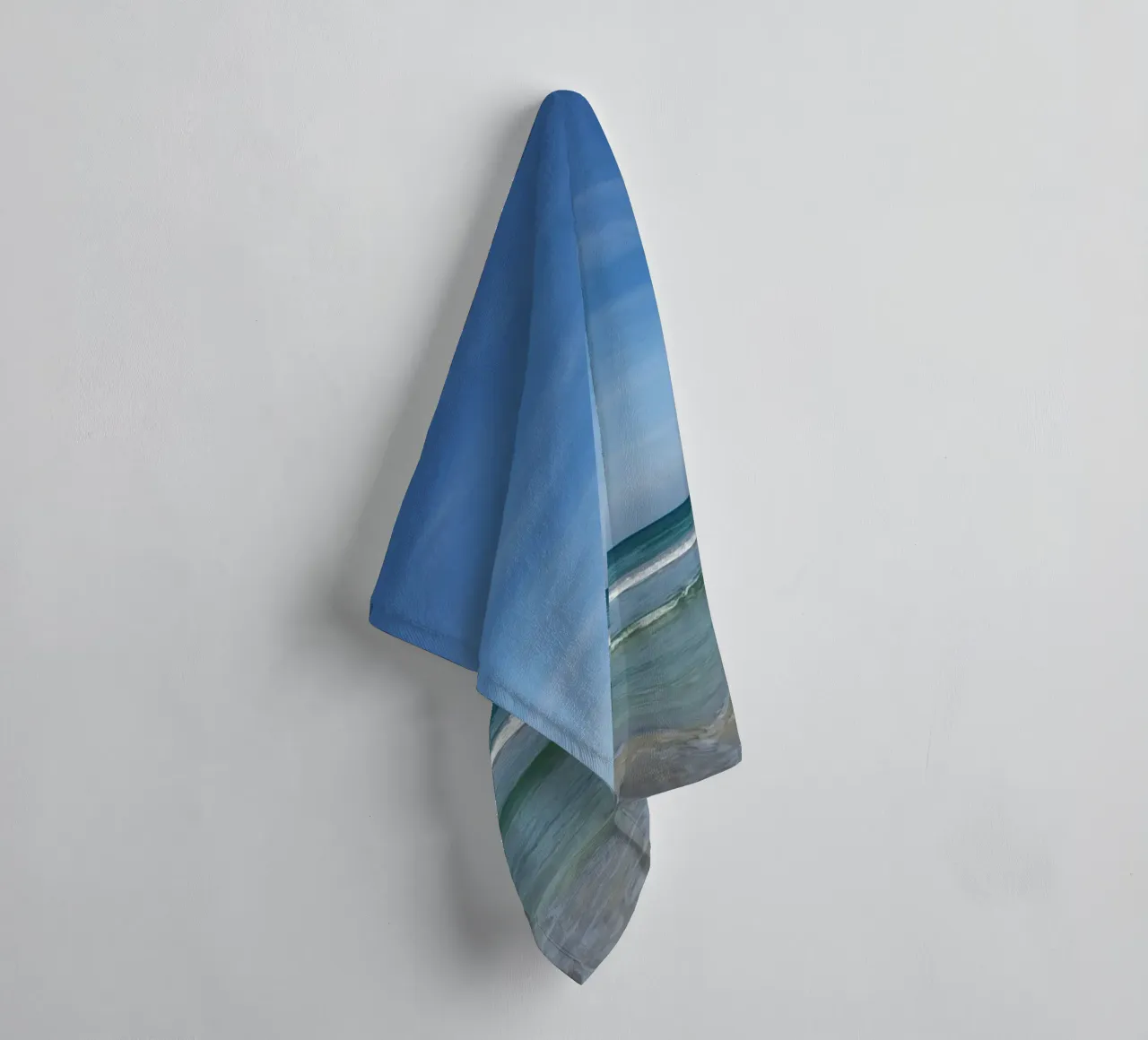 Beach on the Atlantic, motif 8 towel by ZAMART - Fotografie