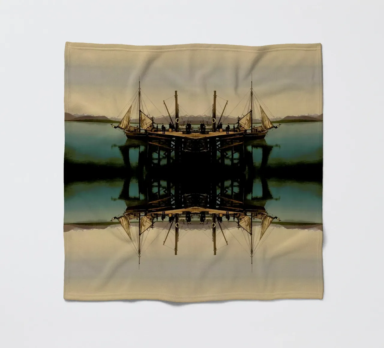 Ship Fleecedecke von The Gently Unfurling Sneak