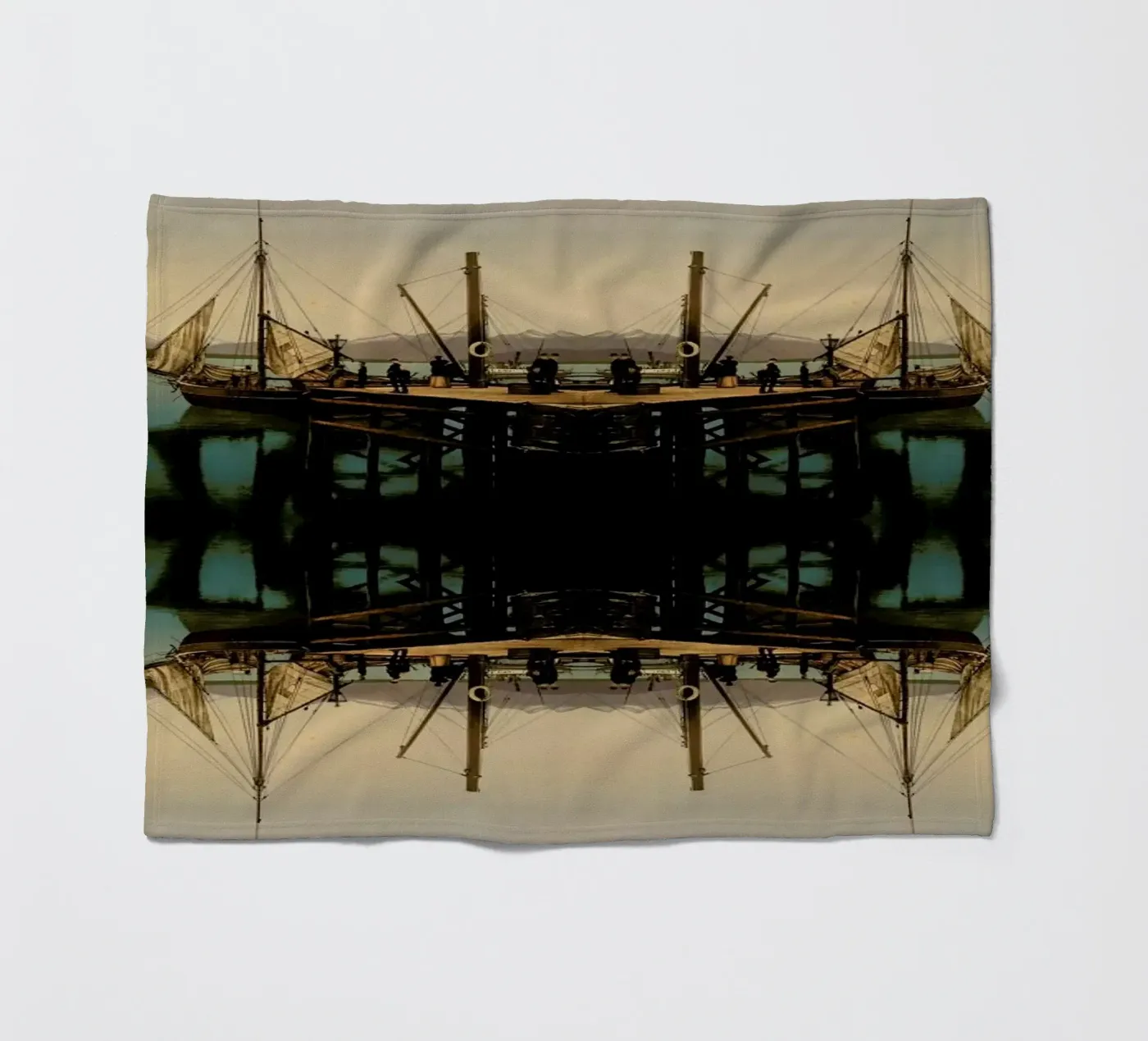 Ship Fleecedecke von The Gently Unfurling Sneak