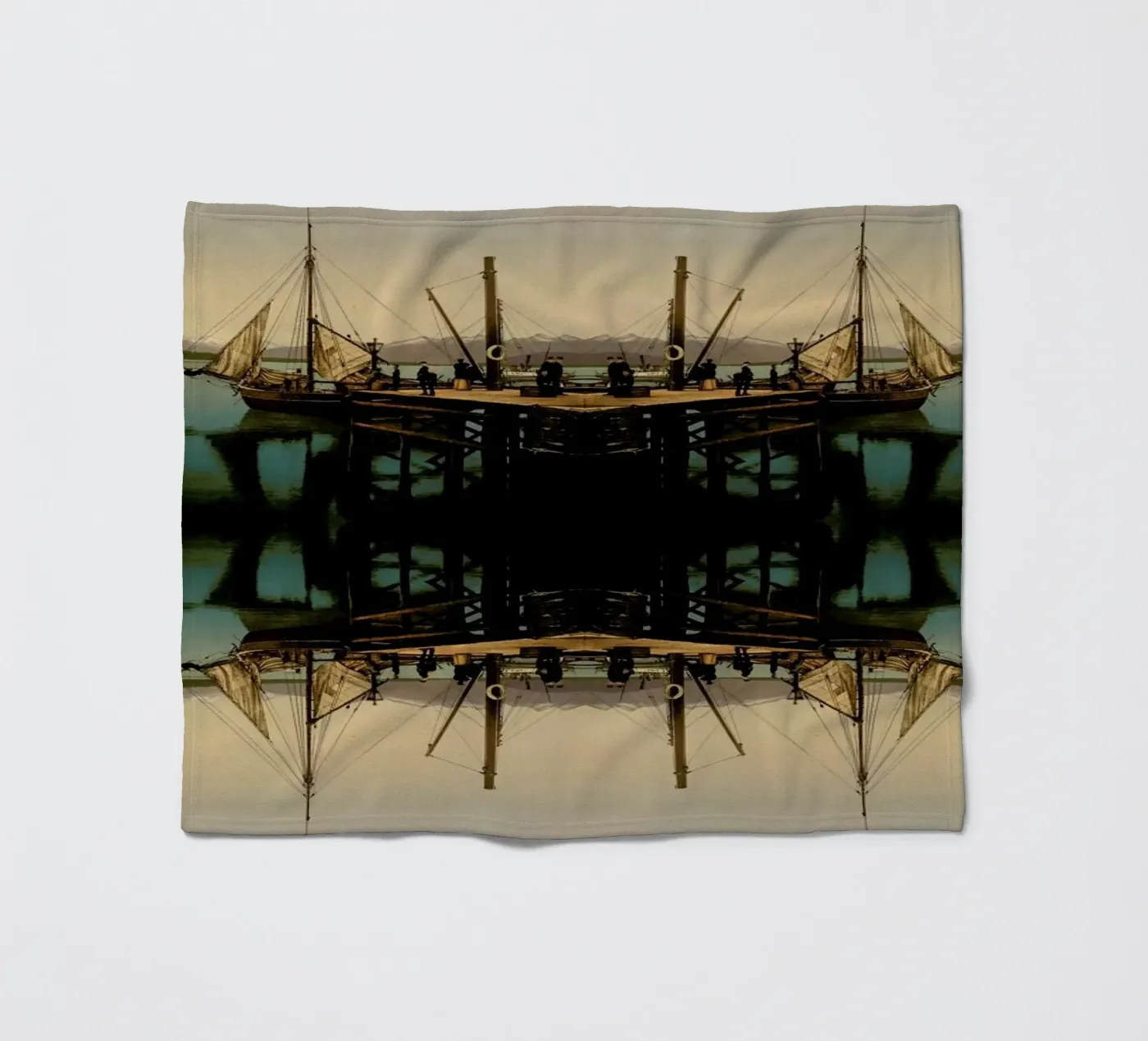 Ship Fleecedecke von The Gently Unfurling Sneak