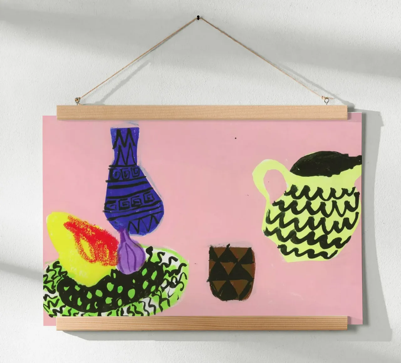 Still Life On Pink Background poster con telaio in alluminio da Sonia Brittain