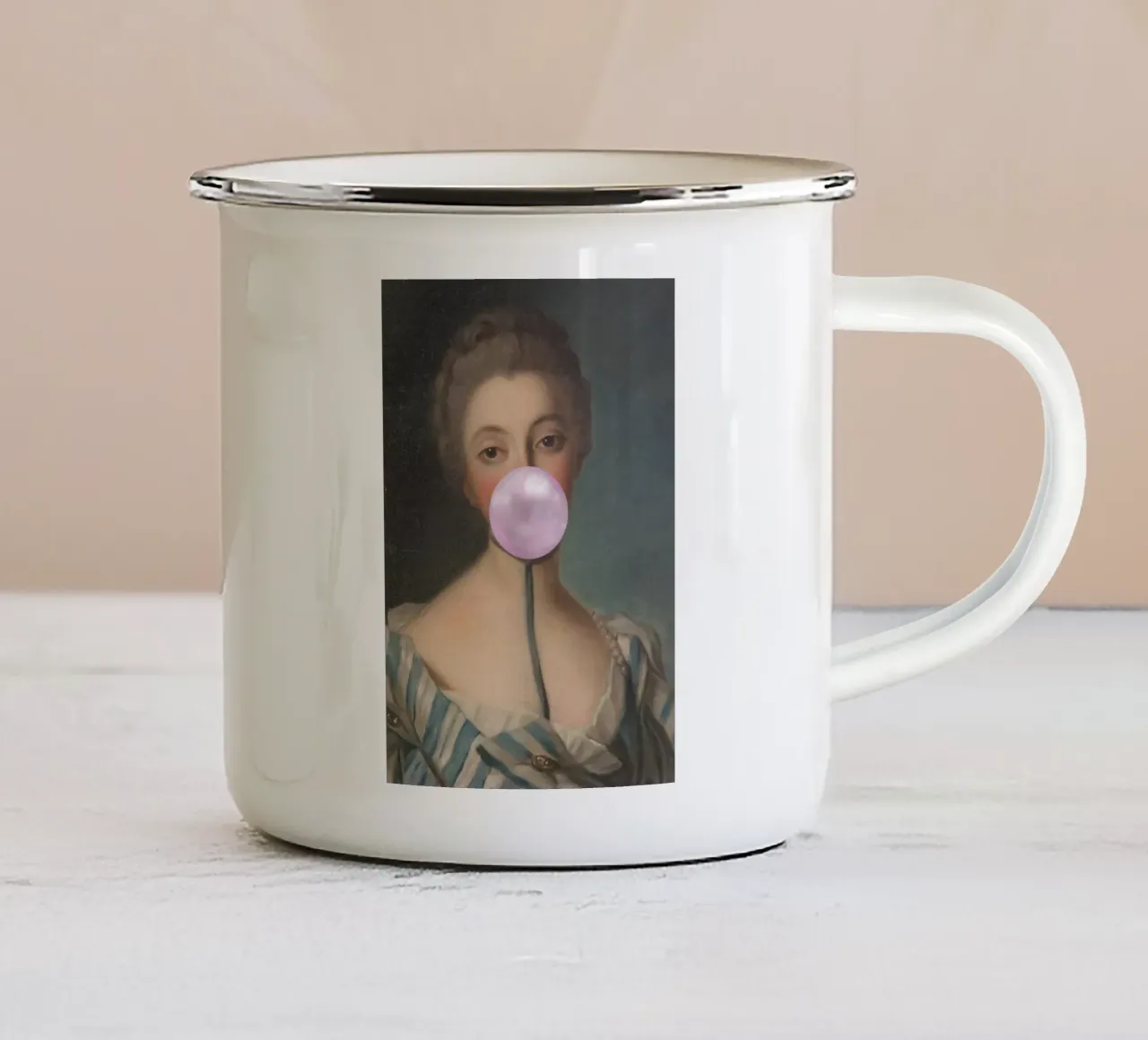 Fashion Lady with Bubble-Gum tazza in smalto da GraceDigitalArtCo