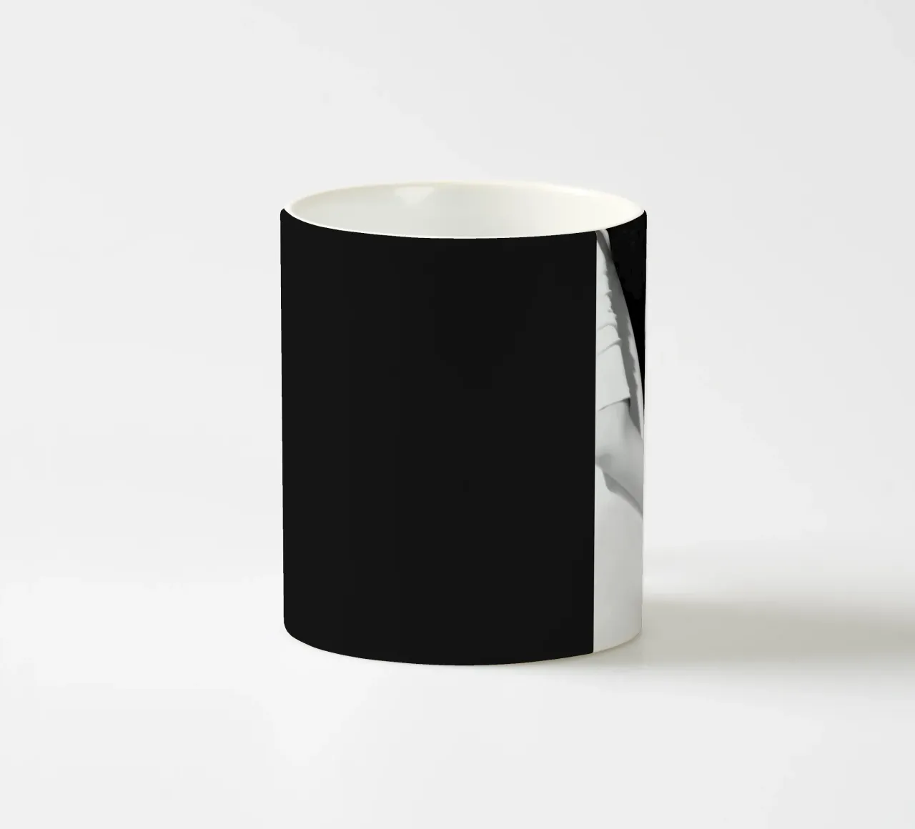 Audrey Donne Bellissime tazza in ceramica da Lorraine Mooore