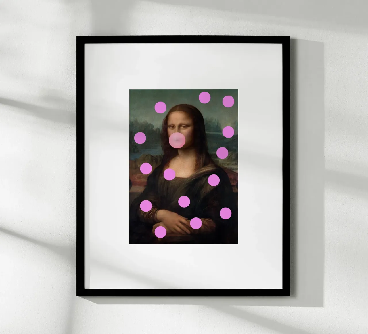 Mona Lisa Pink Dots poster con telaio in alluminio da GraceDigitalArtCo