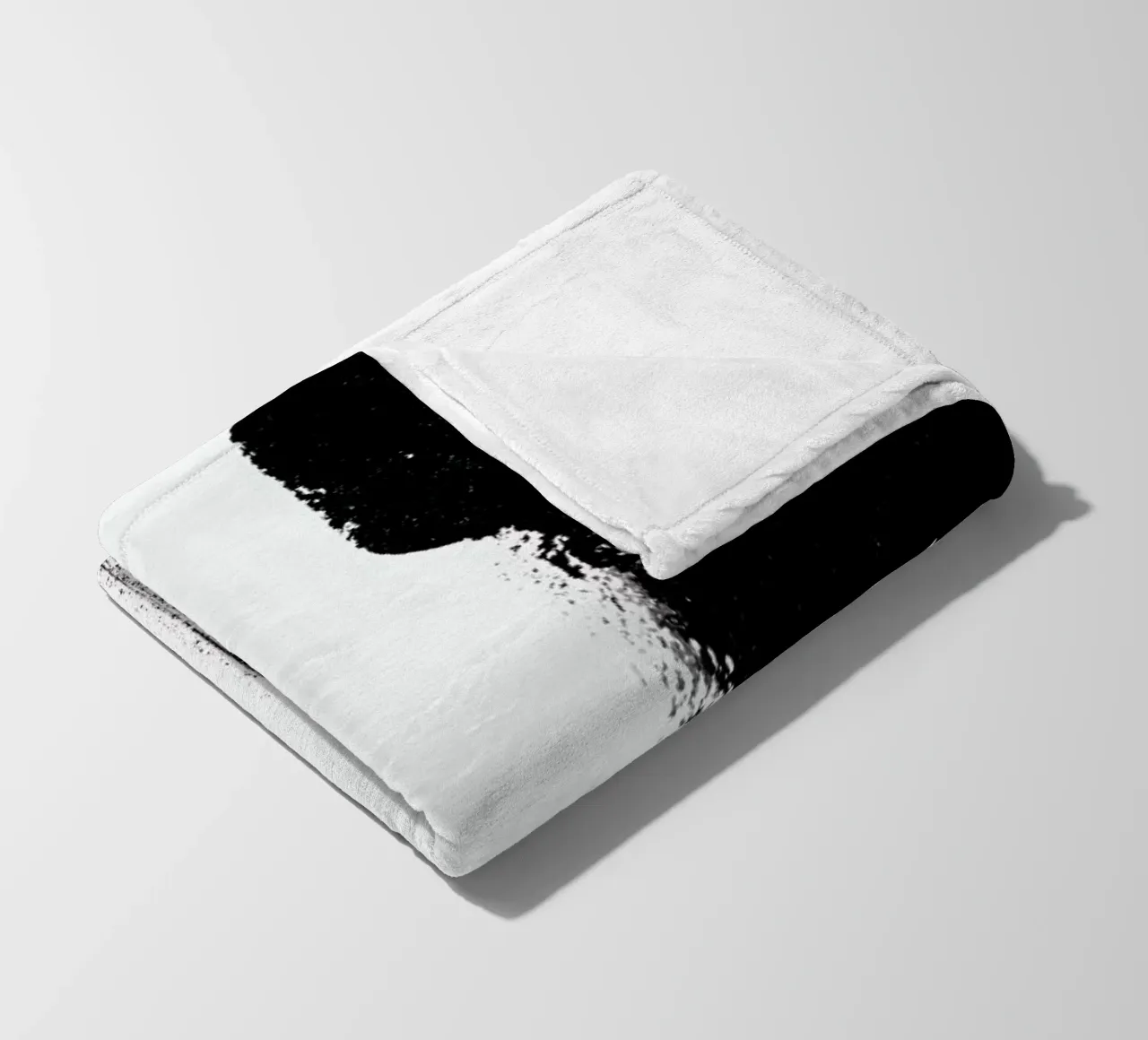 Maybe Fleecedecke von STUDIO LEEMO