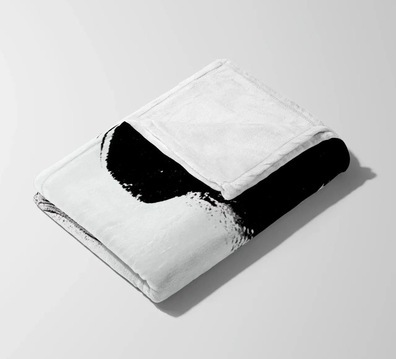 Maybe Fleecedecke von STUDIO LEEMO