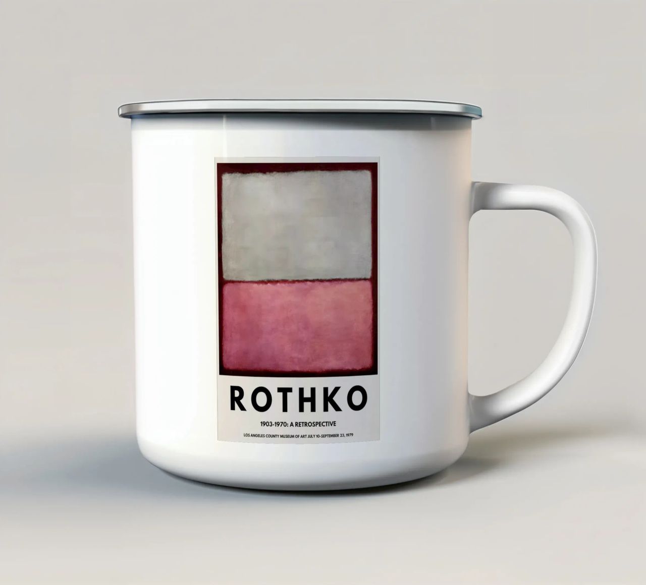 Una retrospettiva tazza in smalto da Betty-Conner