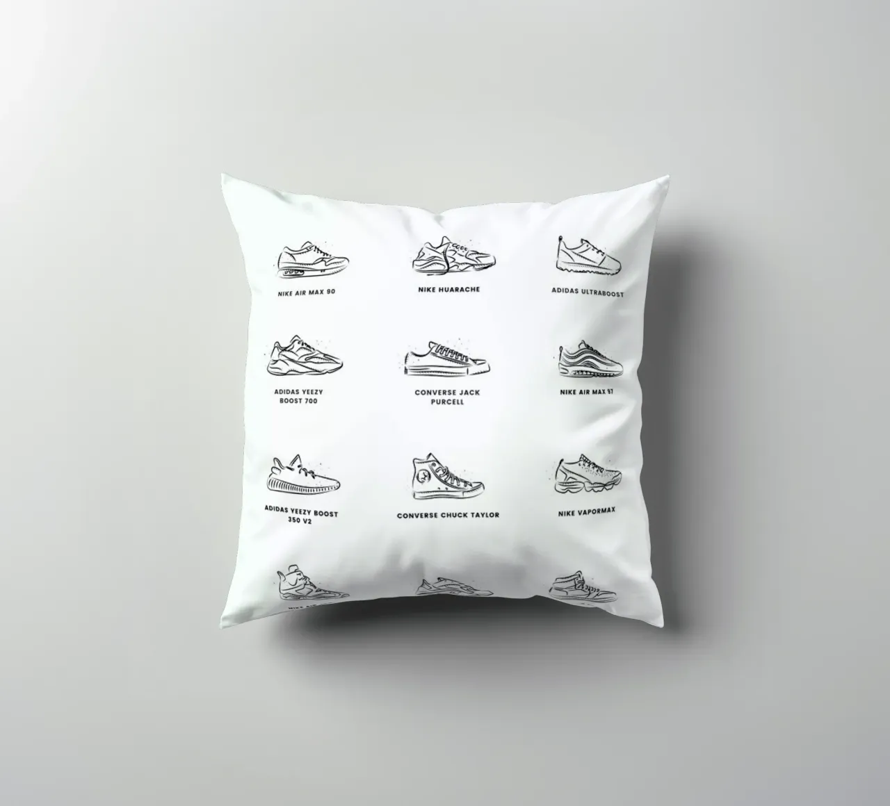 Sneaker Chart cuscino da daylight design studio