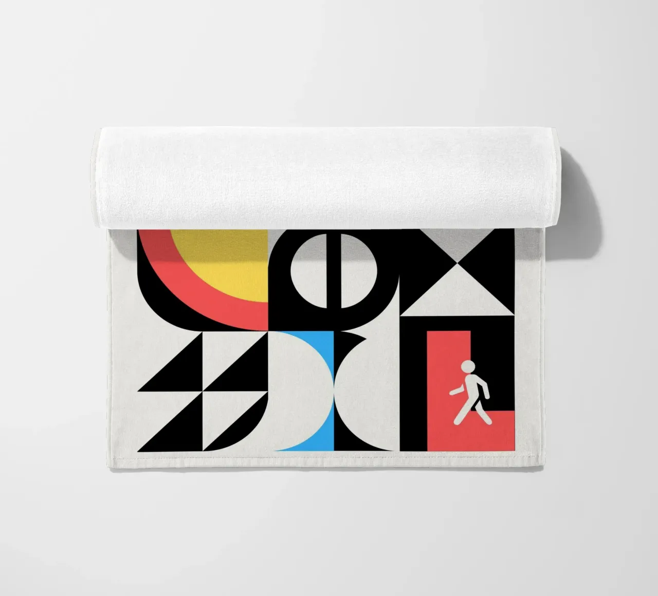 Design geometrico surreale e massimalista telo mare da Little Dean
