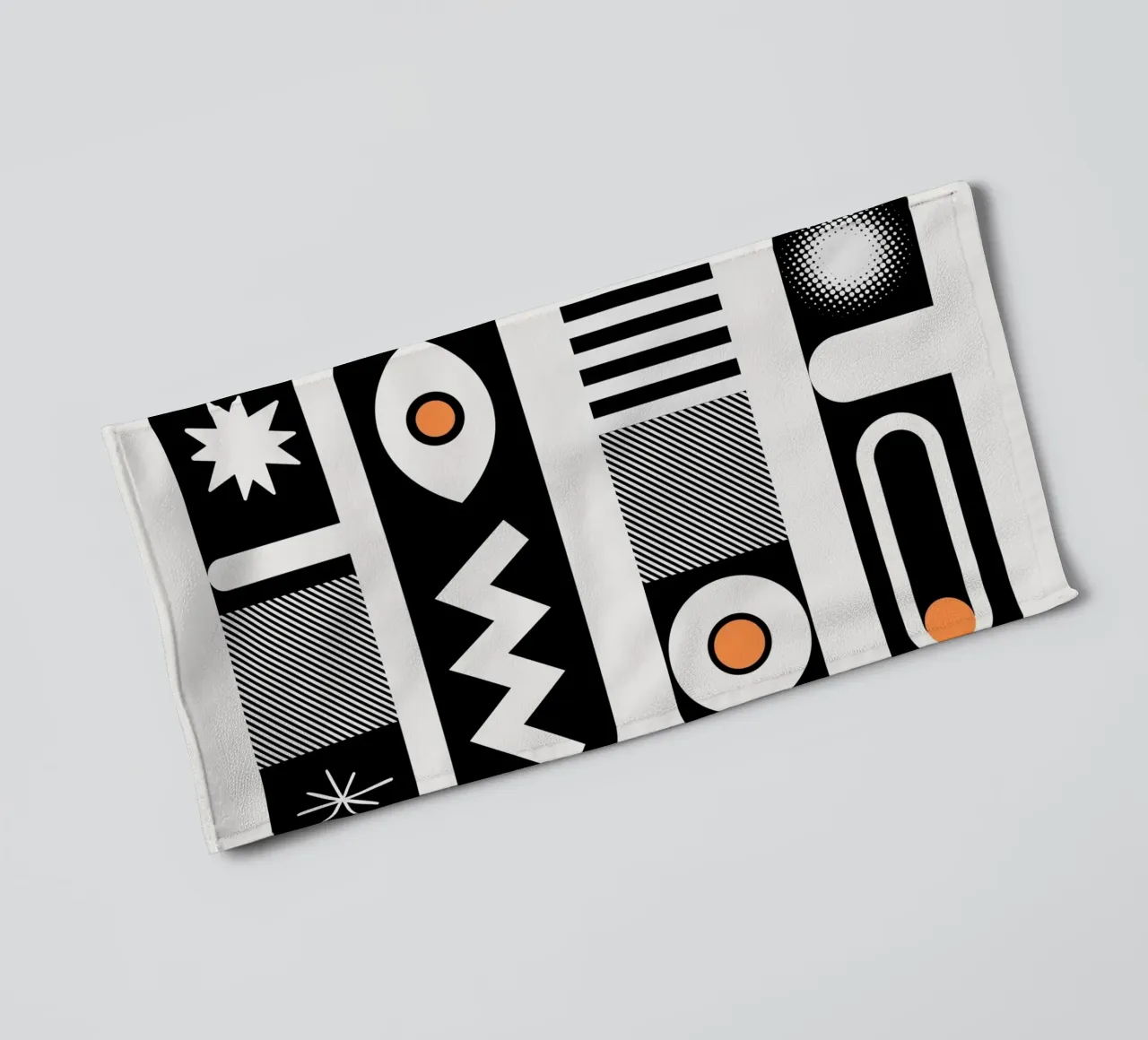 Mono geometrical design asciugamano da bagno da Little Dean