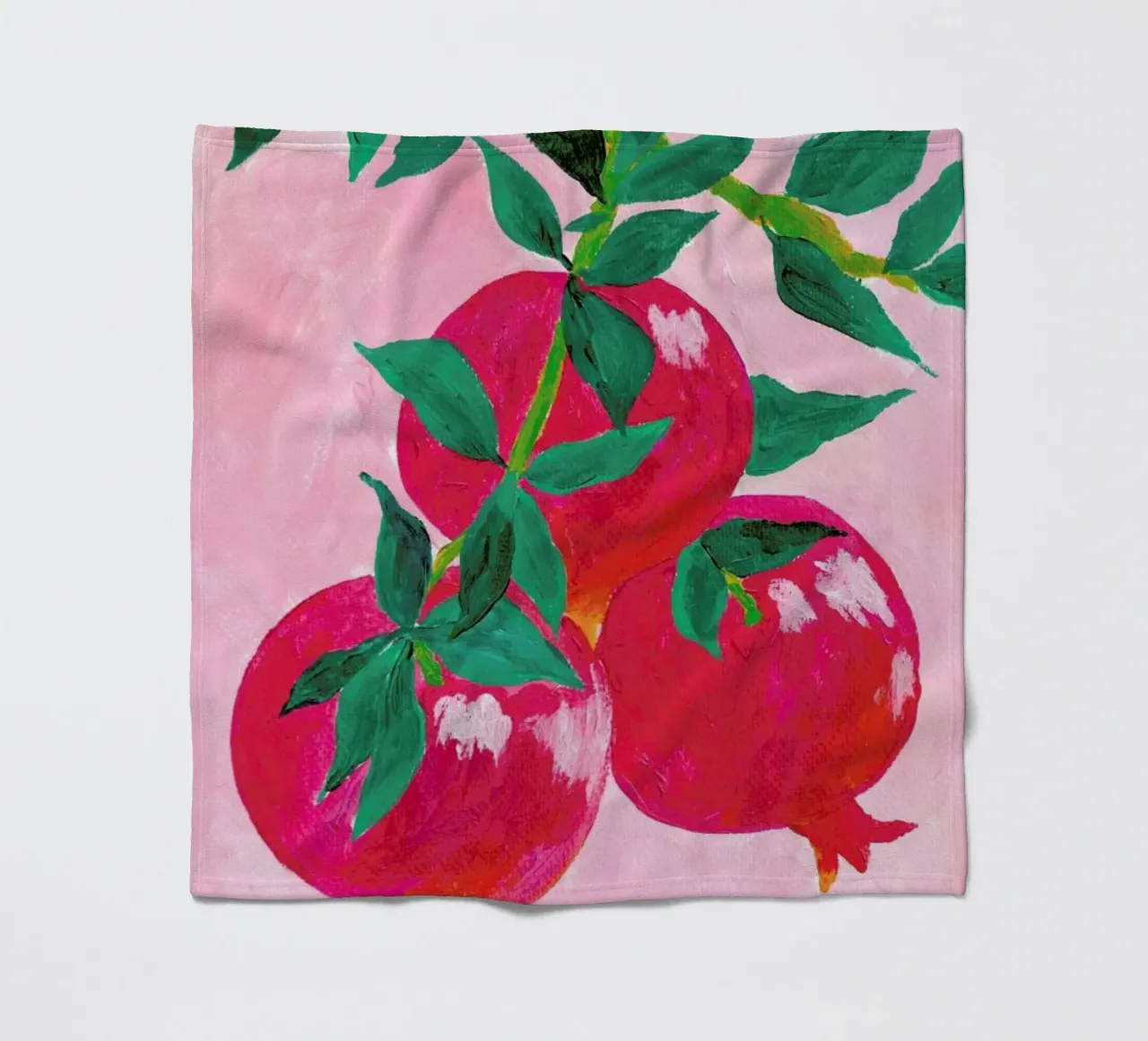 A Pomegranate In Its Tree coperta in pile da Berserk Prints by Maria M.C.