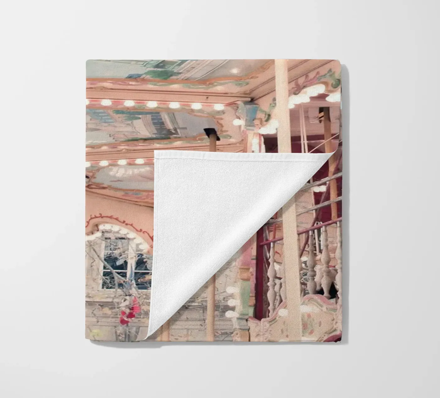 Paris Carousel telo mare da GraceDigitalArtCo