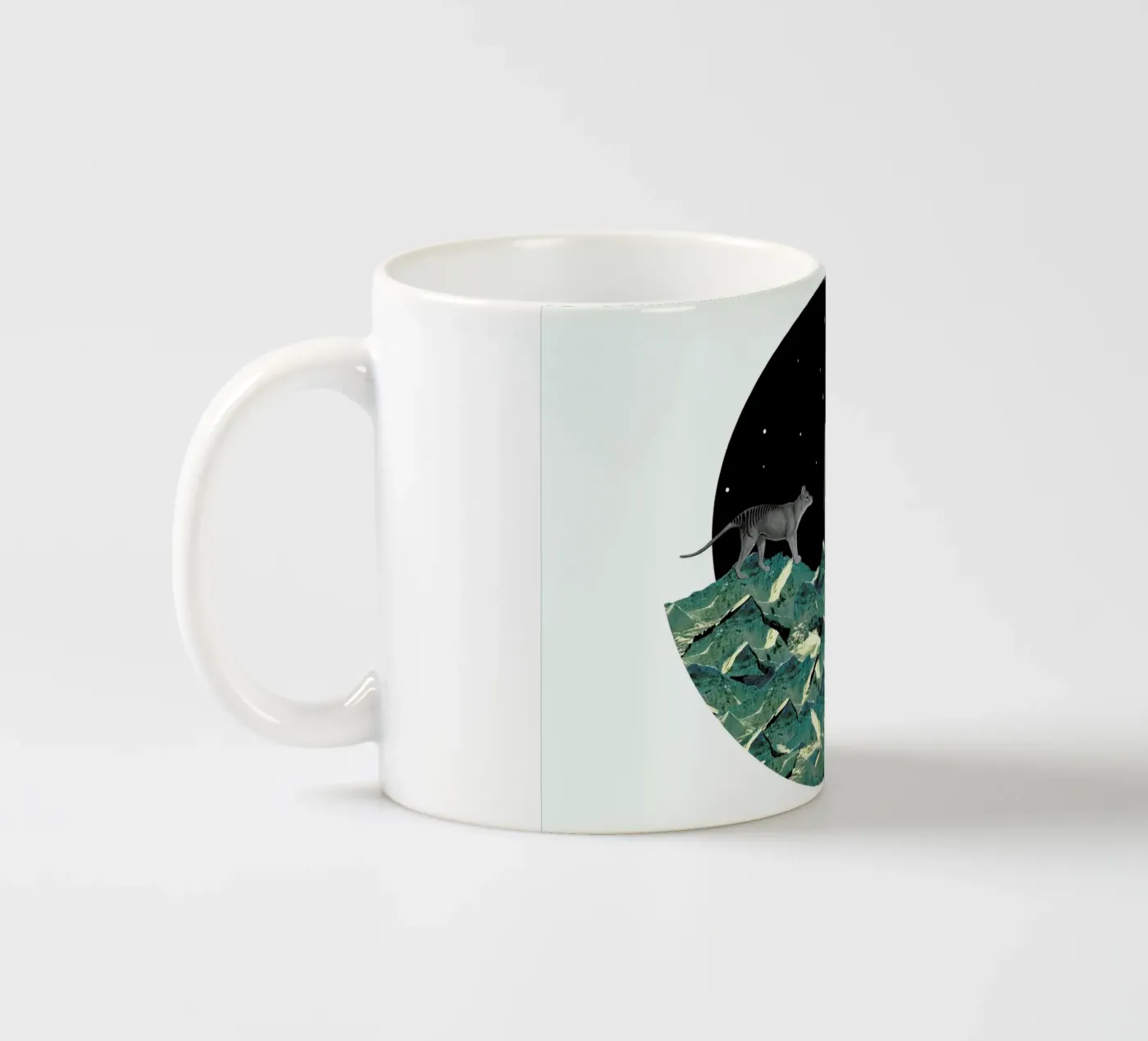 Space Keramik Tasse von The Gently Unfurling Sneak