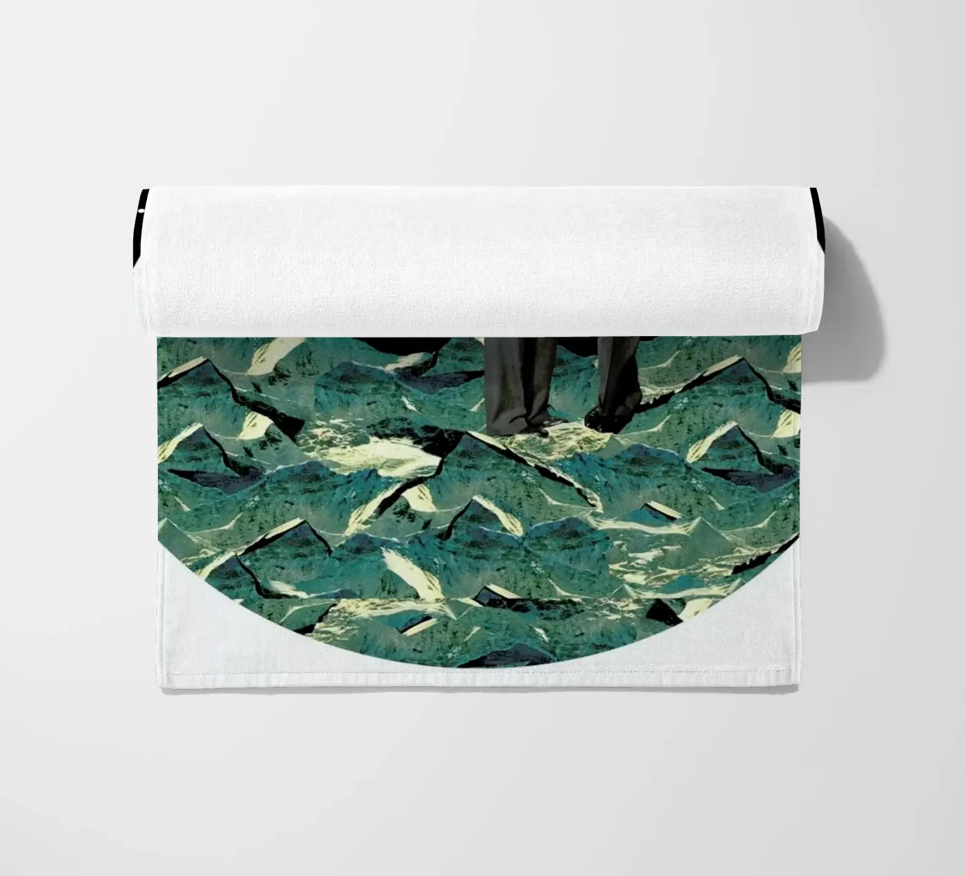 Space telo mare da The Gently Unfurling Sneak